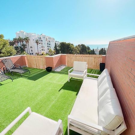 Cozy Apartment With Large Terrace Torremolinos Kültér fotó