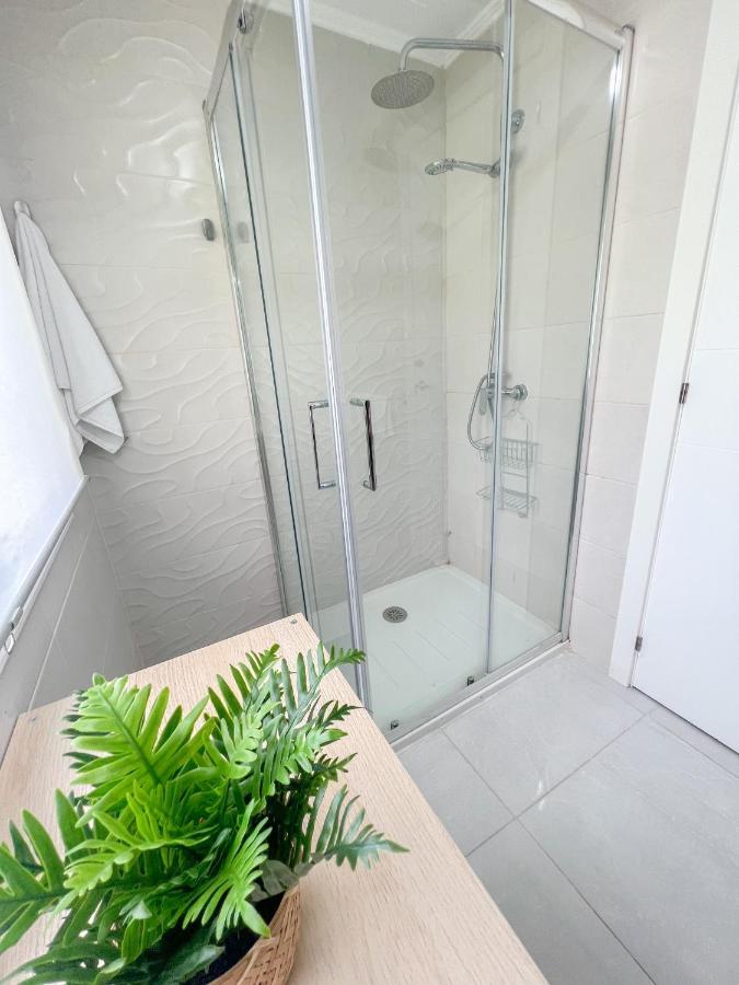 Cozy Apartment With Large Terrace Torremolinos Kültér fotó