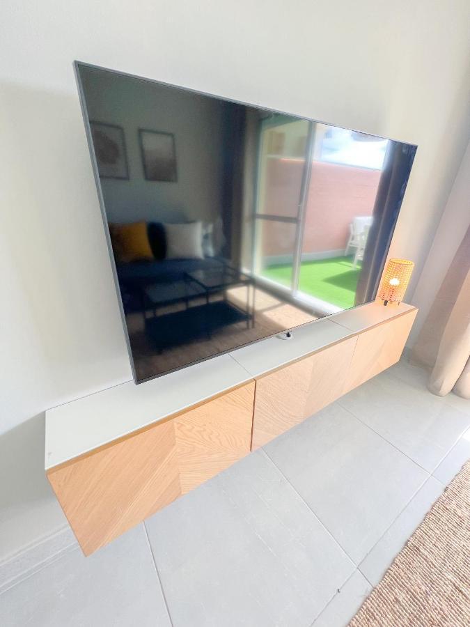 Cozy Apartment With Large Terrace Torremolinos Kültér fotó
