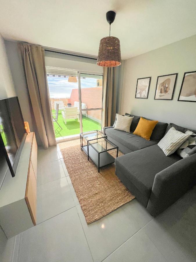 Cozy Apartment With Large Terrace Torremolinos Kültér fotó
